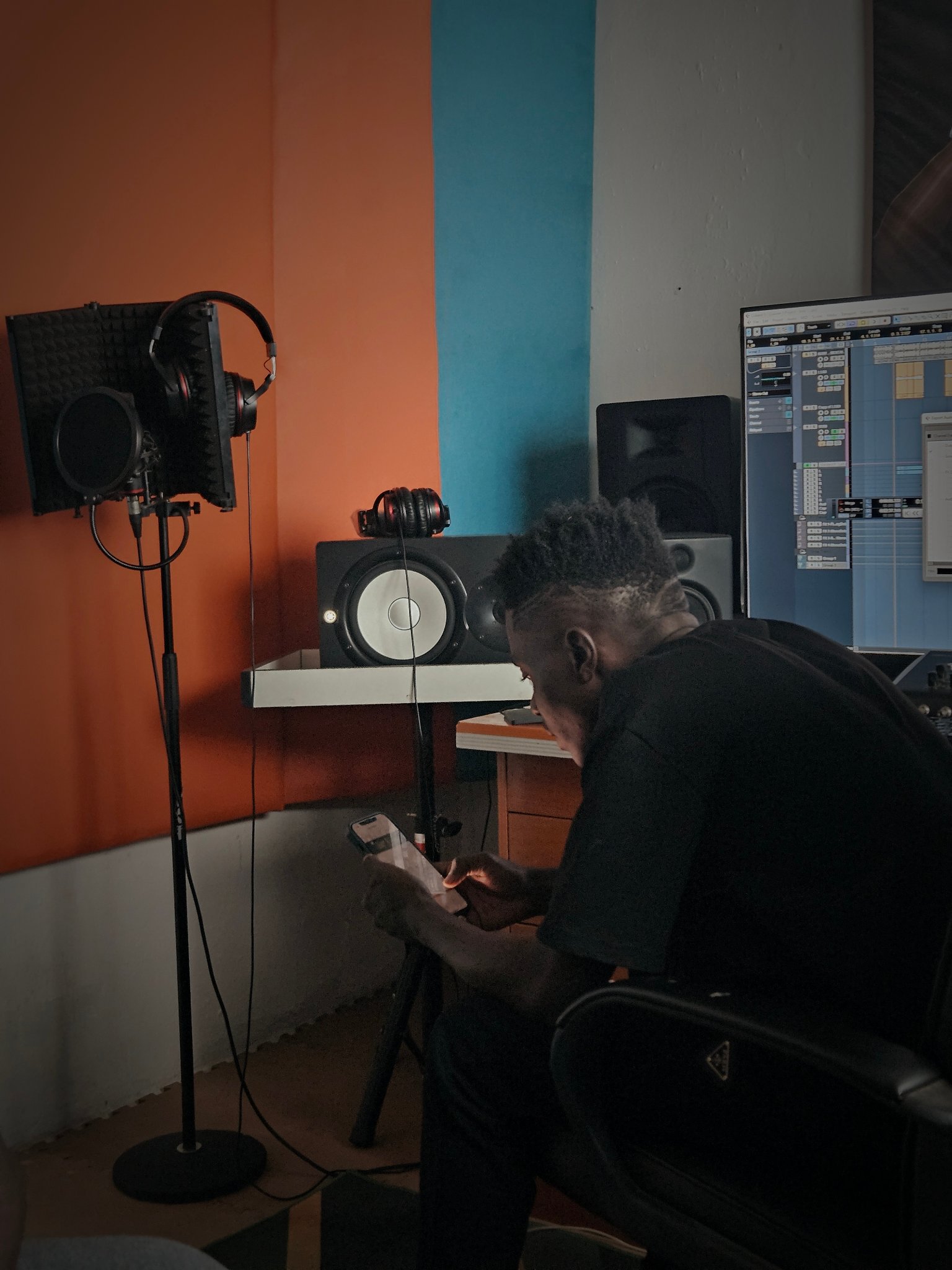 Family Music Records Studio